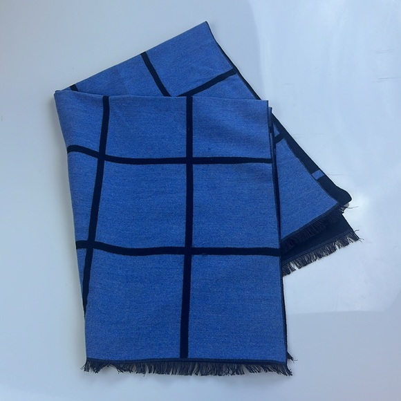 Grid Black/Blue Cashmere Scarf - 29” x 76” - S128-14 - Picture 4 of 4